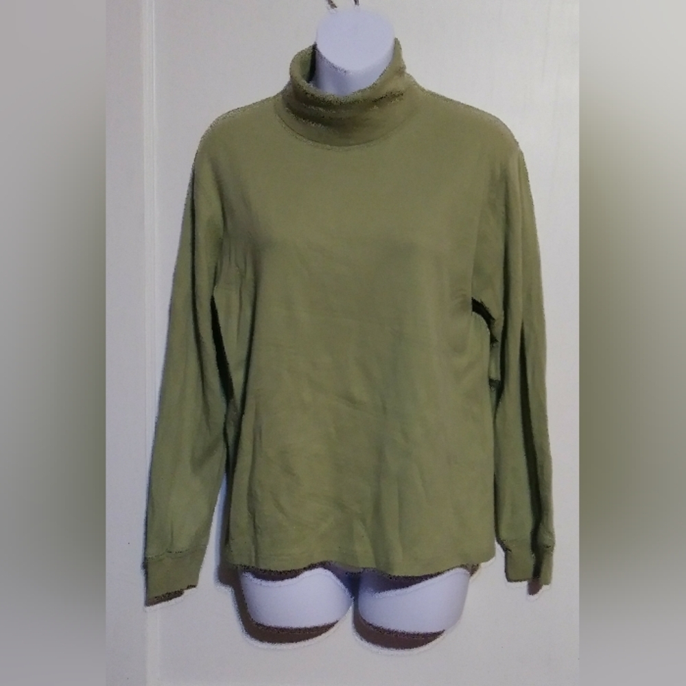 JENNIFER MOORE LADIES SAGE GREEN TURTLENECK